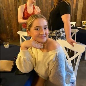 Meet your Posher, Taylea